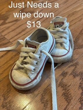 Converse toddler size 3 shoes